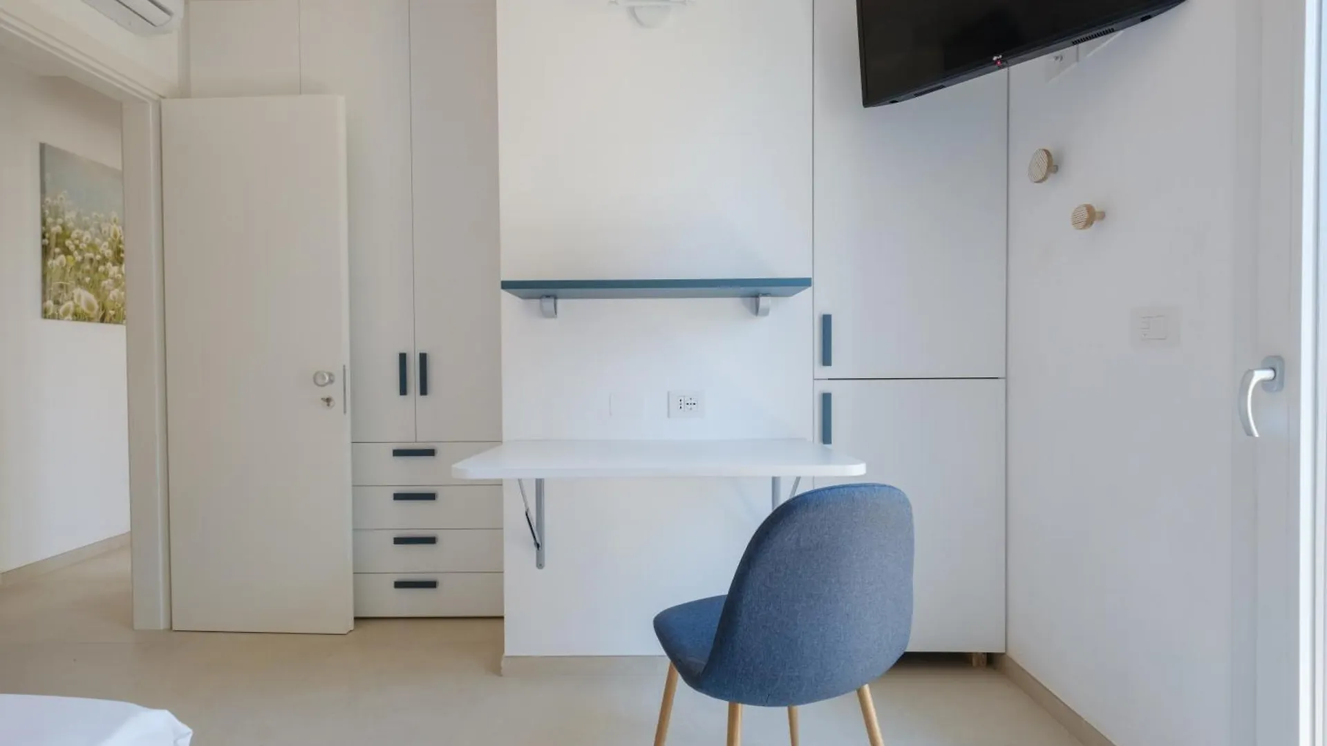 Apartment With Elevator And Private Parking Bologna